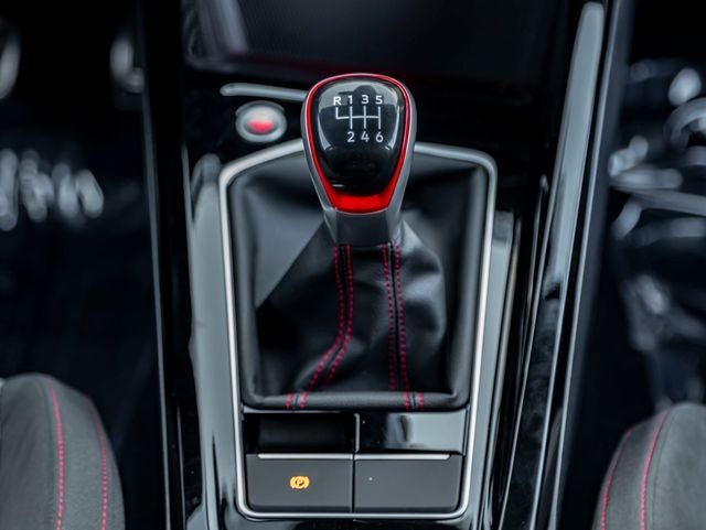 2024 Volkswagen Golf GTI S