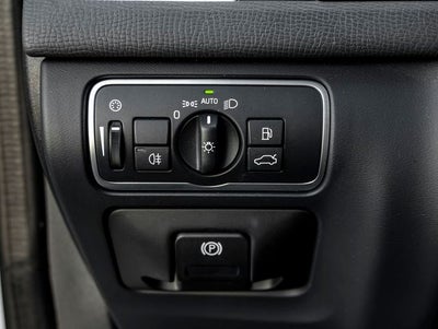 2017 Volvo XC60 T6 Dynamic