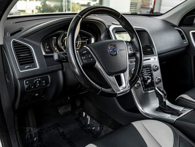 2017 Volvo XC60 T6 Dynamic