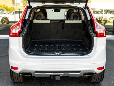 2017 Volvo XC60 T6 Dynamic