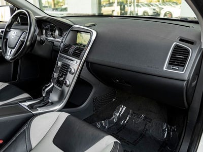 2017 Volvo XC60 T6 Dynamic