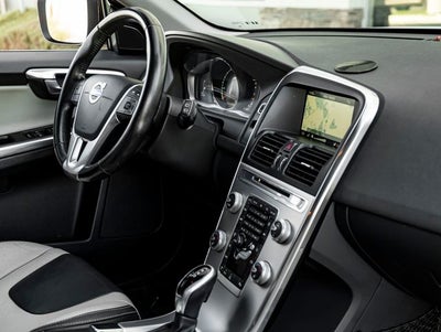 2017 Volvo XC60 T6 Dynamic