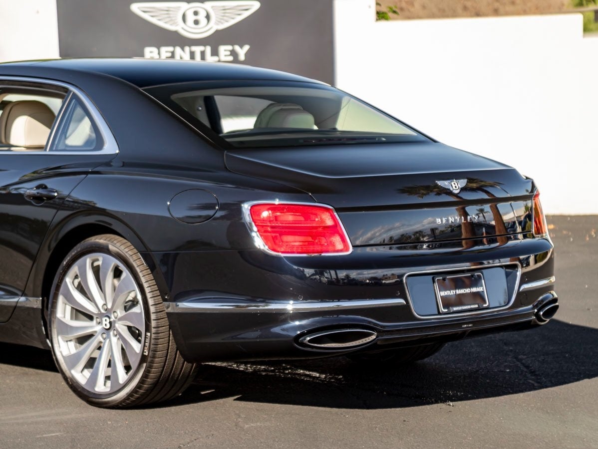 2026 Bentley Flying Spur Azure