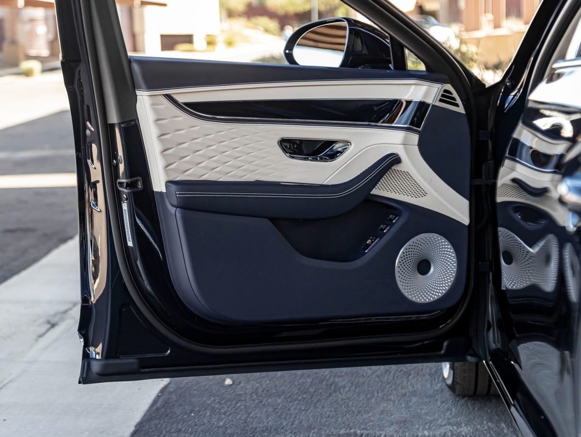 2026 Bentley Flying Spur Azure