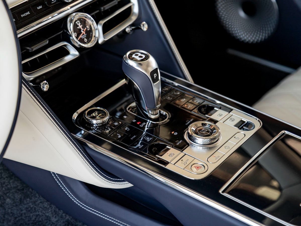 2026 Bentley Flying Spur Azure