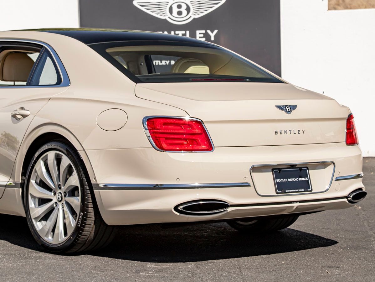 2026 Bentley Flying Spur Azure