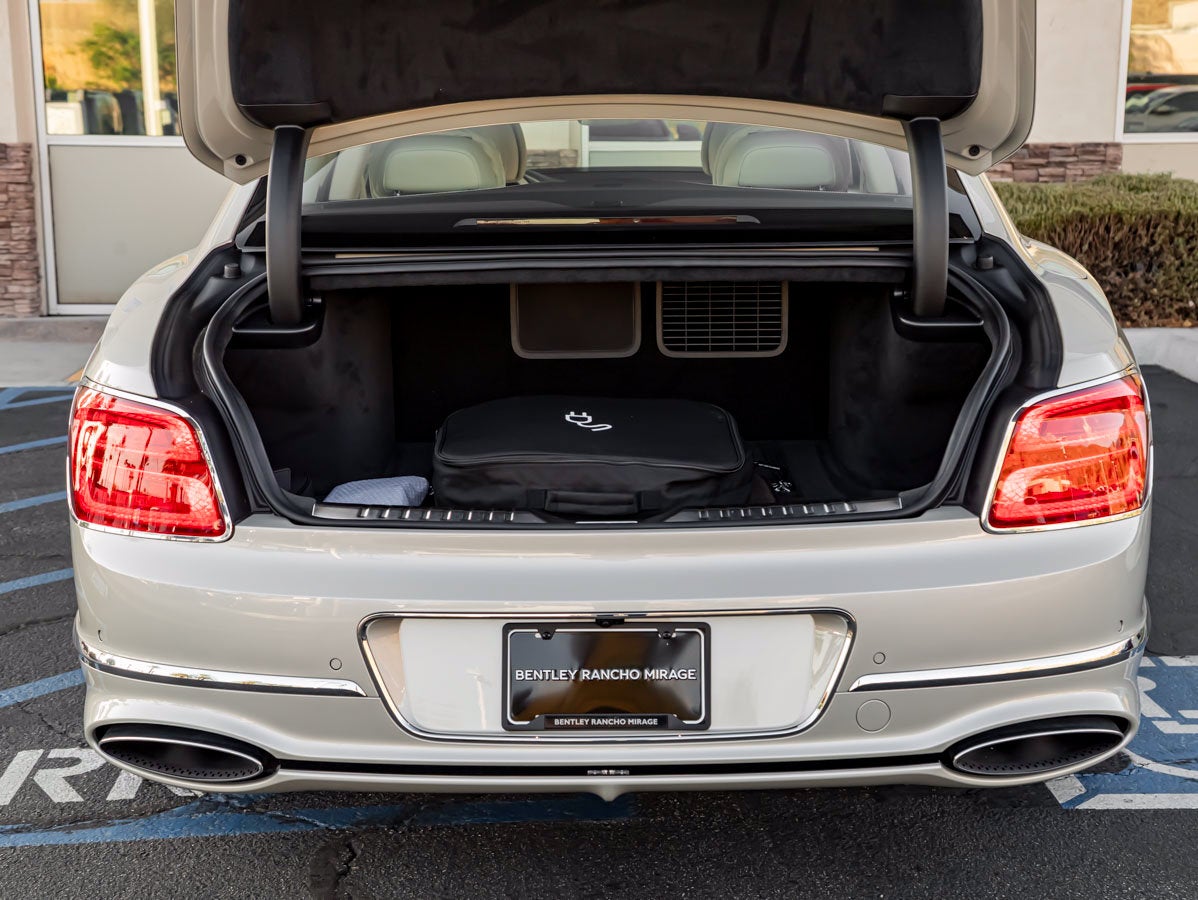 2026 Bentley Flying Spur Azure