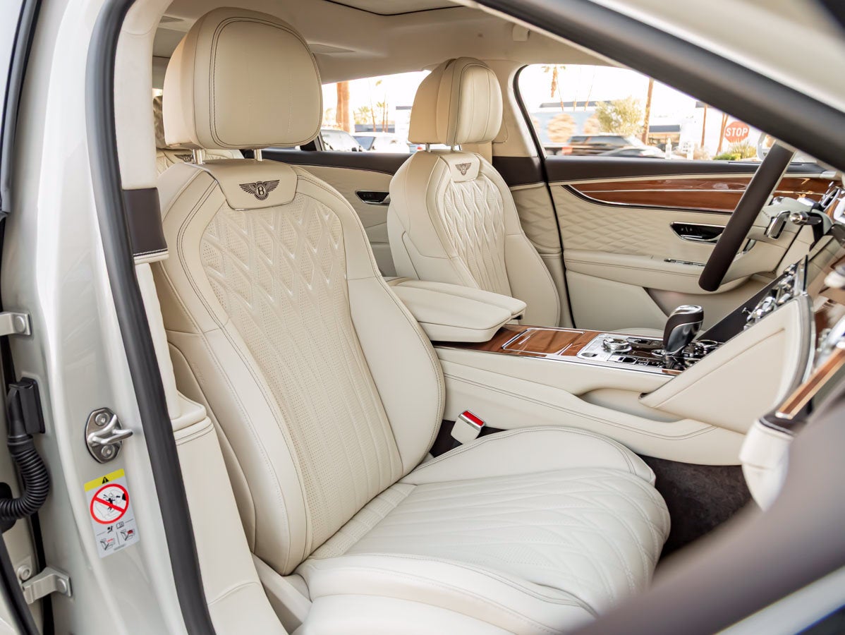 2026 Bentley Flying Spur Azure