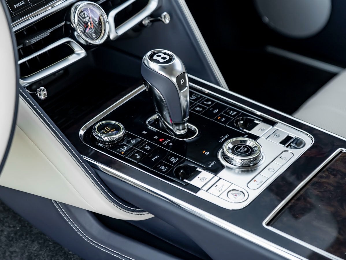 2026 Bentley Flying Spur Base