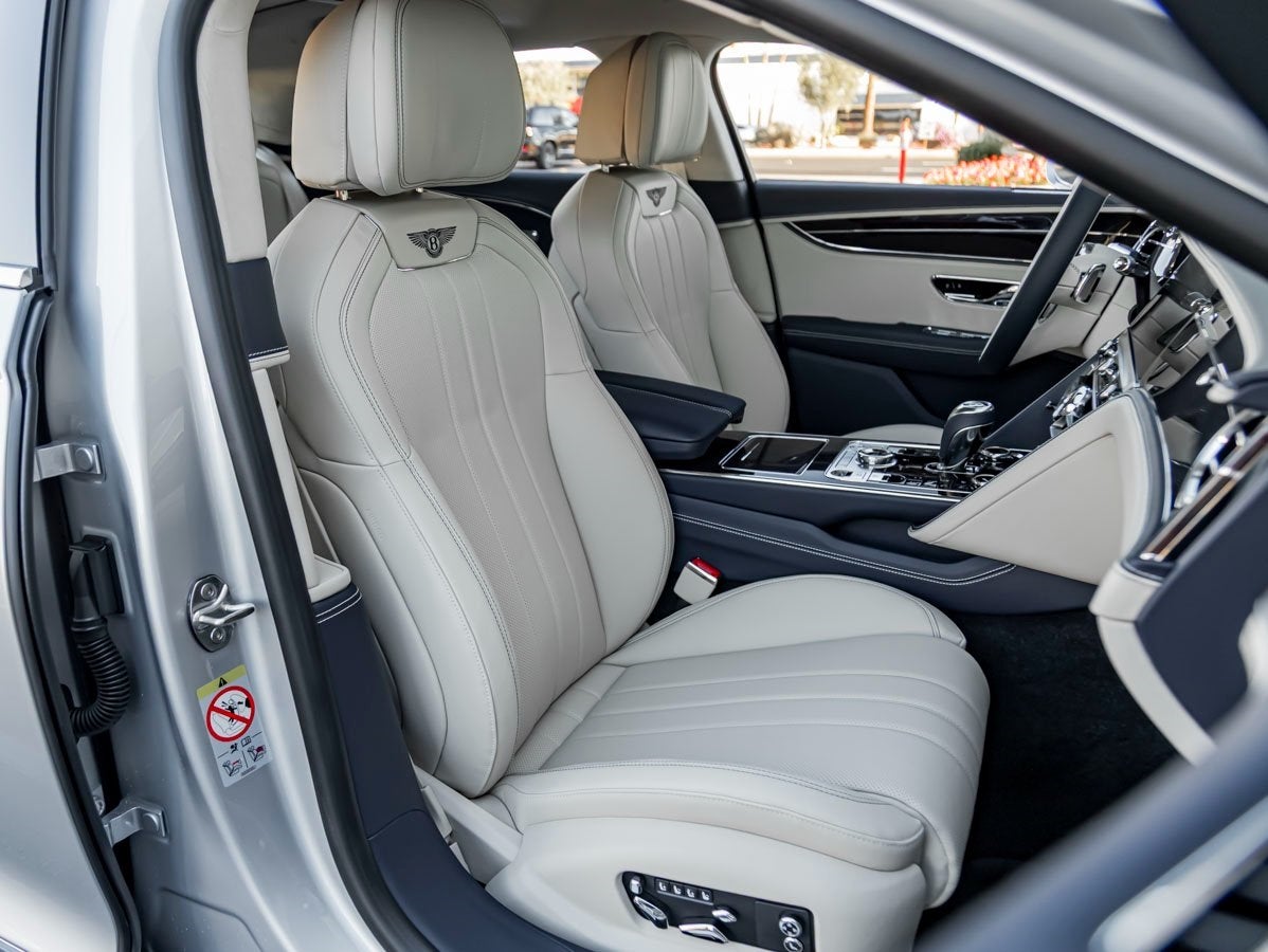 2026 Bentley Flying Spur Base