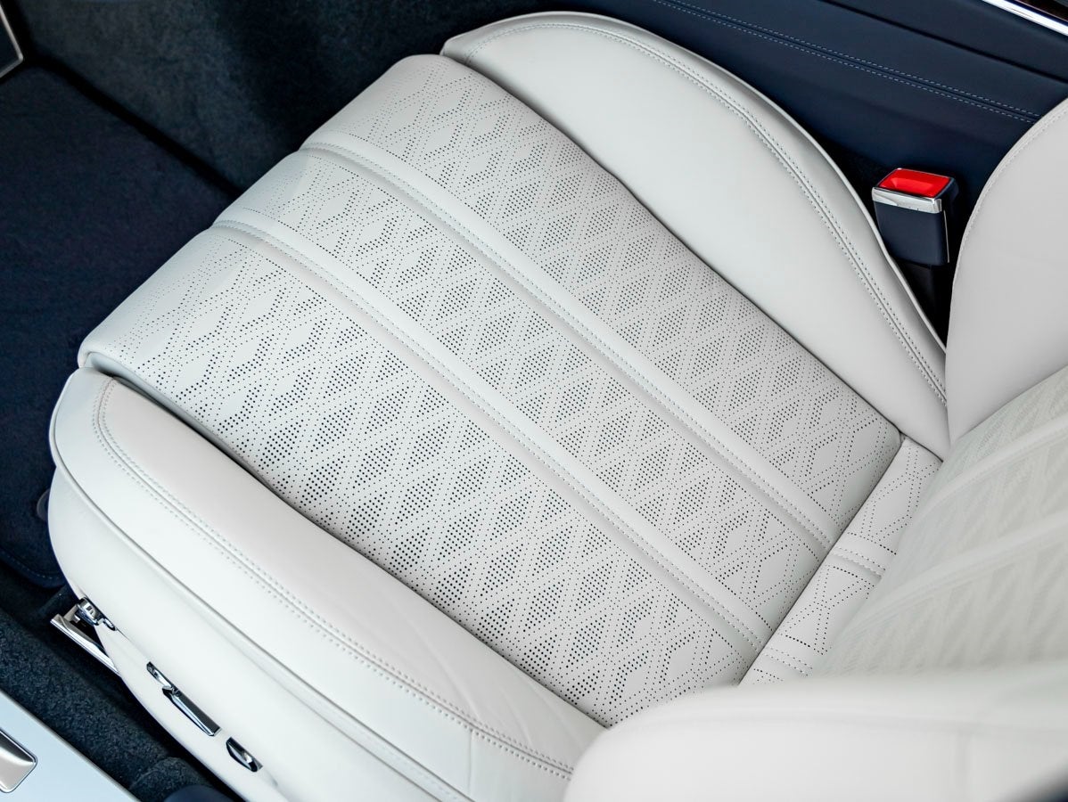 2026 Bentley Flying Spur Mulliner