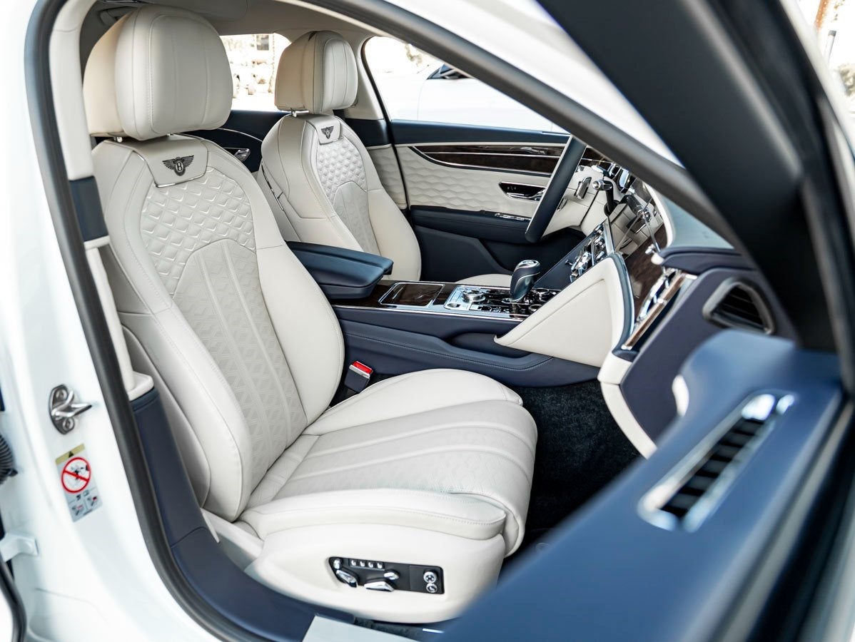 2026 Bentley Flying Spur Mulliner