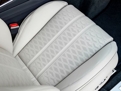 2026 Bentley Flying Spur Mulliner