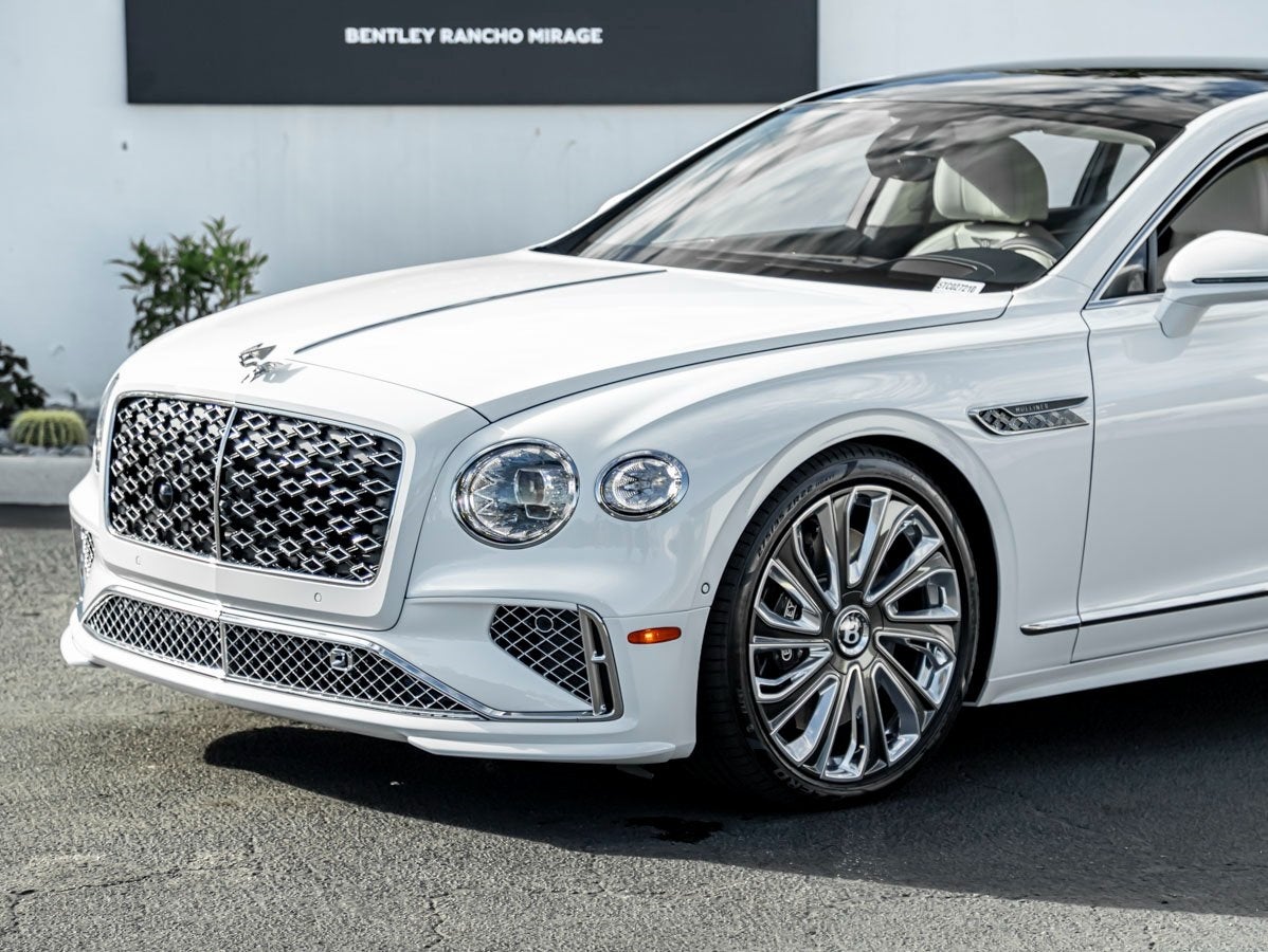 2026 Bentley Flying Spur Mulliner