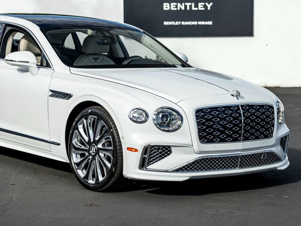 2026 Bentley Flying Spur Mulliner