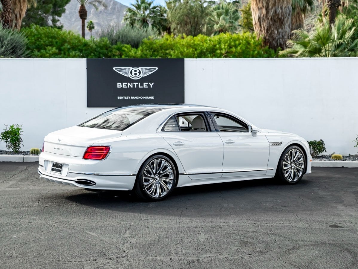 2026 Bentley Flying Spur Mulliner