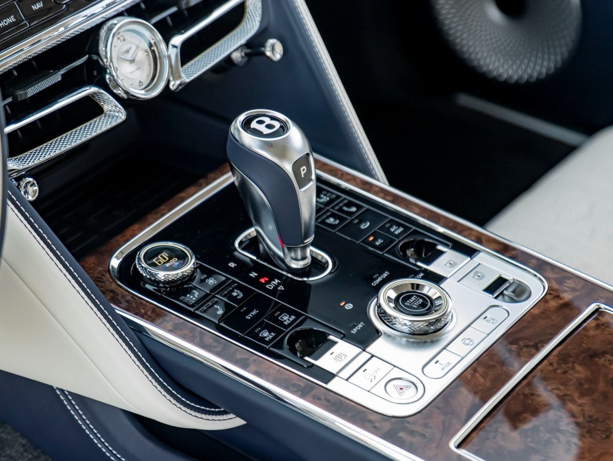 2026 Bentley Flying Spur Mulliner