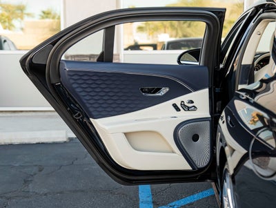 2026 Bentley Flying Spur Mulliner