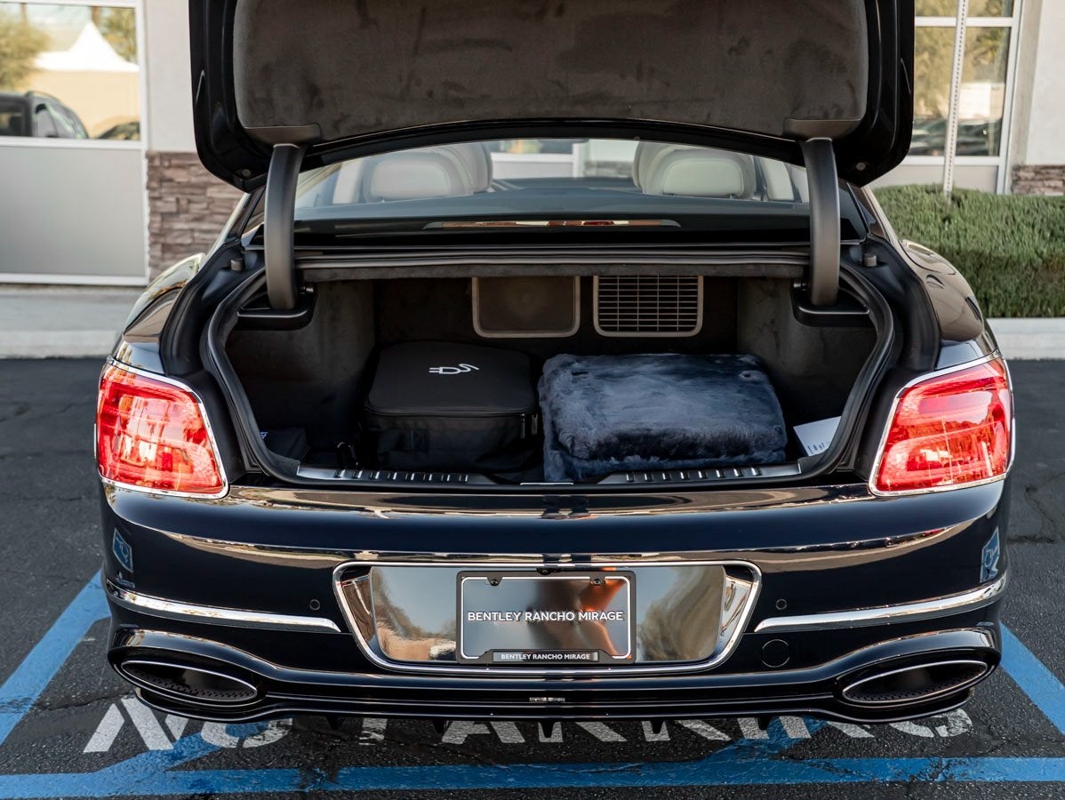 2026 Bentley Flying Spur Mulliner