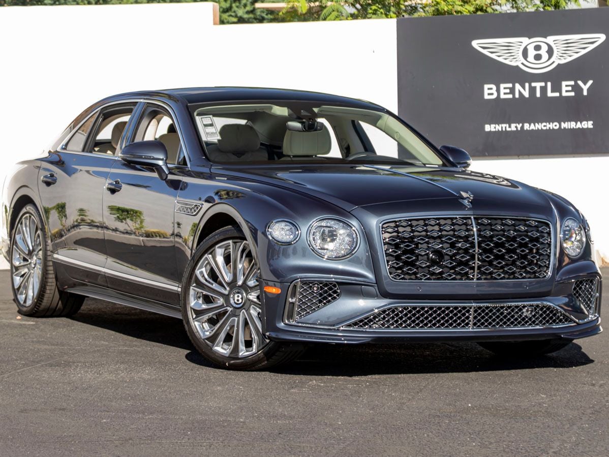 2026 Bentley Flying Spur Mulliner