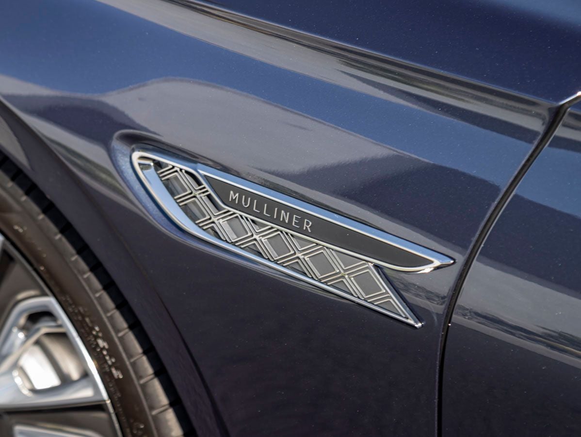 2026 Bentley Flying Spur Mulliner