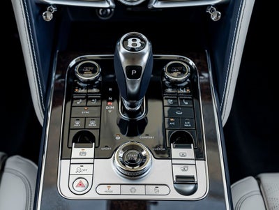 2026 Bentley Flying Spur Mulliner