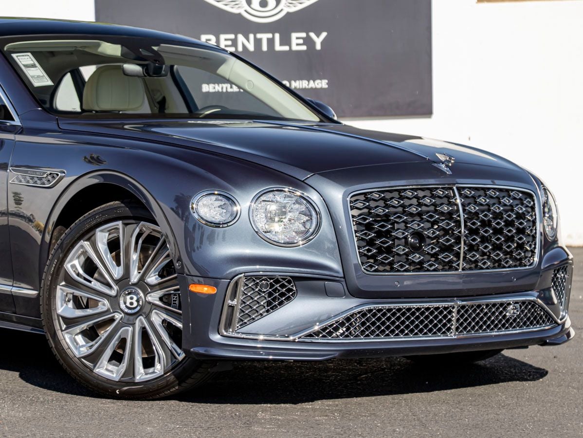 2026 Bentley Flying Spur Mulliner