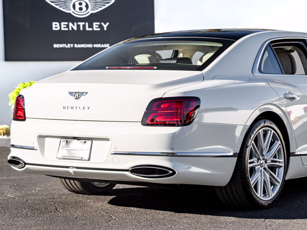 2027 Bentley Flying Spur Base
