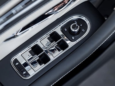 2027 Bentley Flying Spur Base