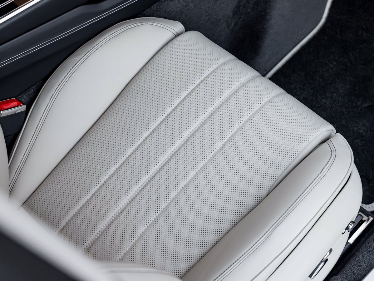 2027 Bentley Flying Spur Base
