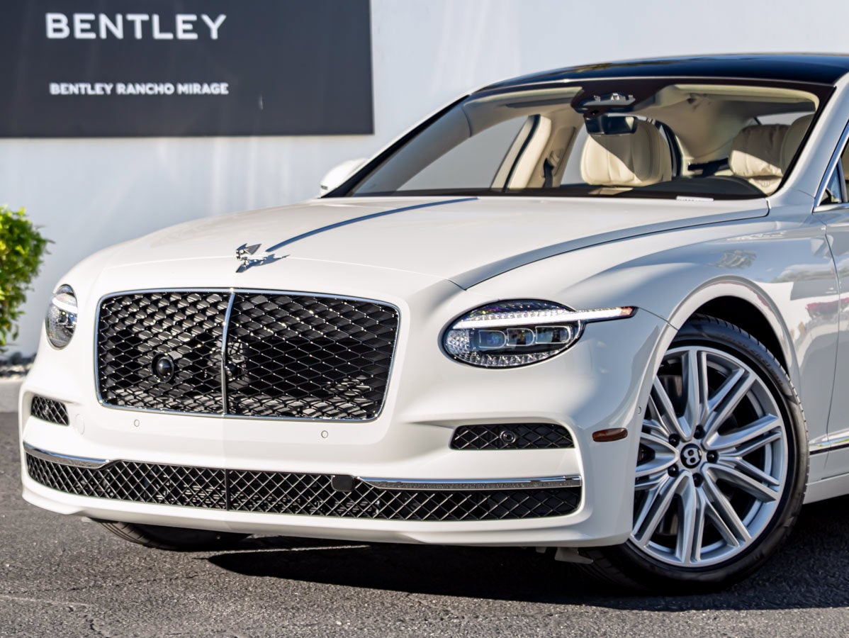 2027 Bentley Flying Spur Base