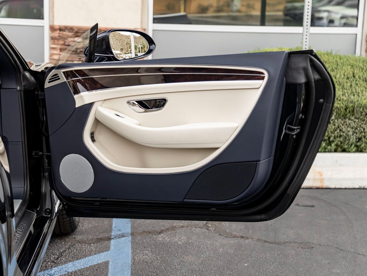 2026 Bentley Continental GTC V8