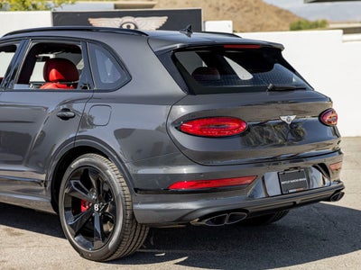 2025 Bentley Bentayga Hybrid Azure Hybrid
