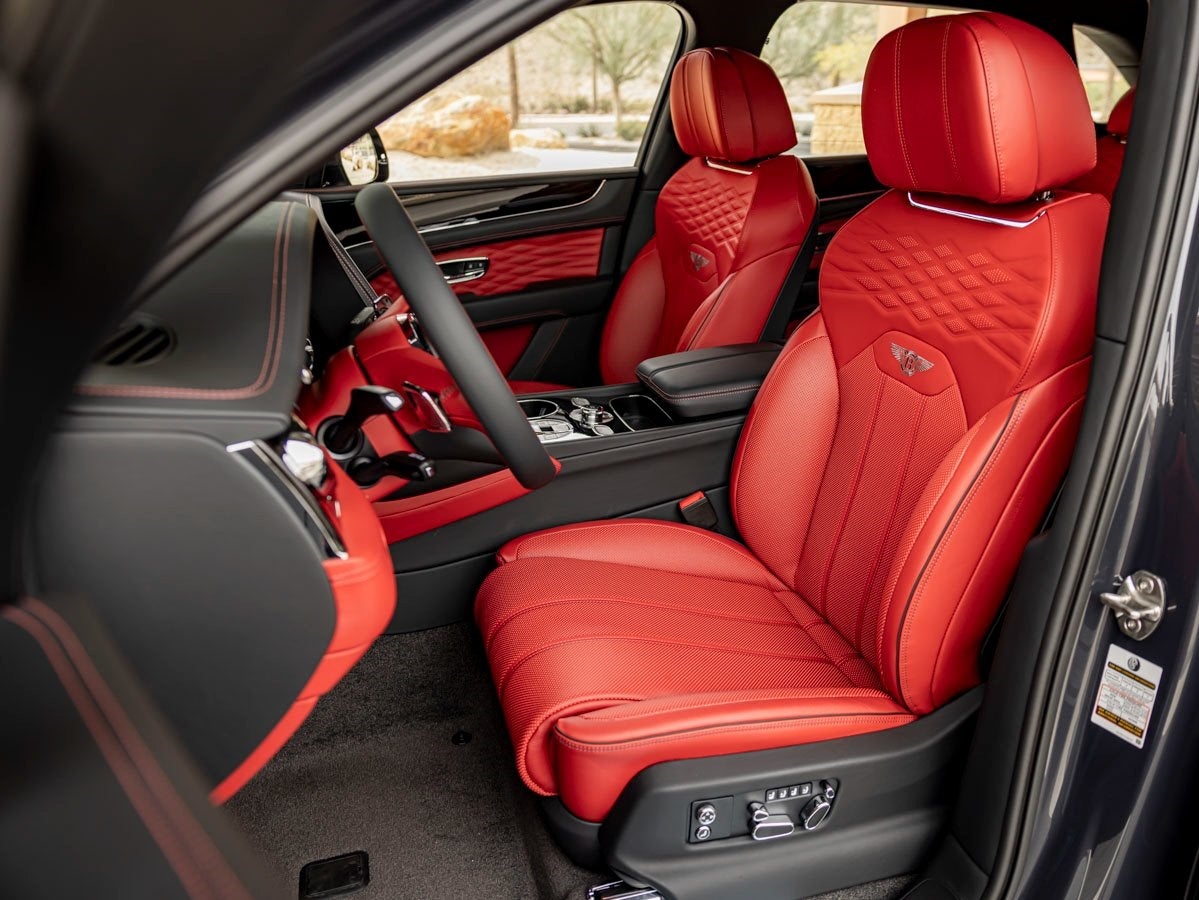 2025 Bentley Bentayga Hybrid Azure Hybrid