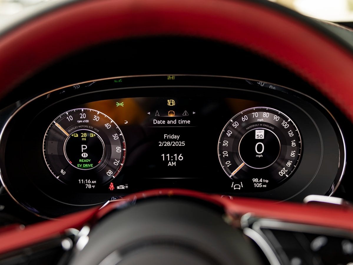 2025 Bentley Bentayga Hybrid Azure Hybrid