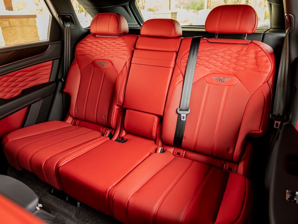 2025 Bentley Bentayga Hybrid Azure Hybrid