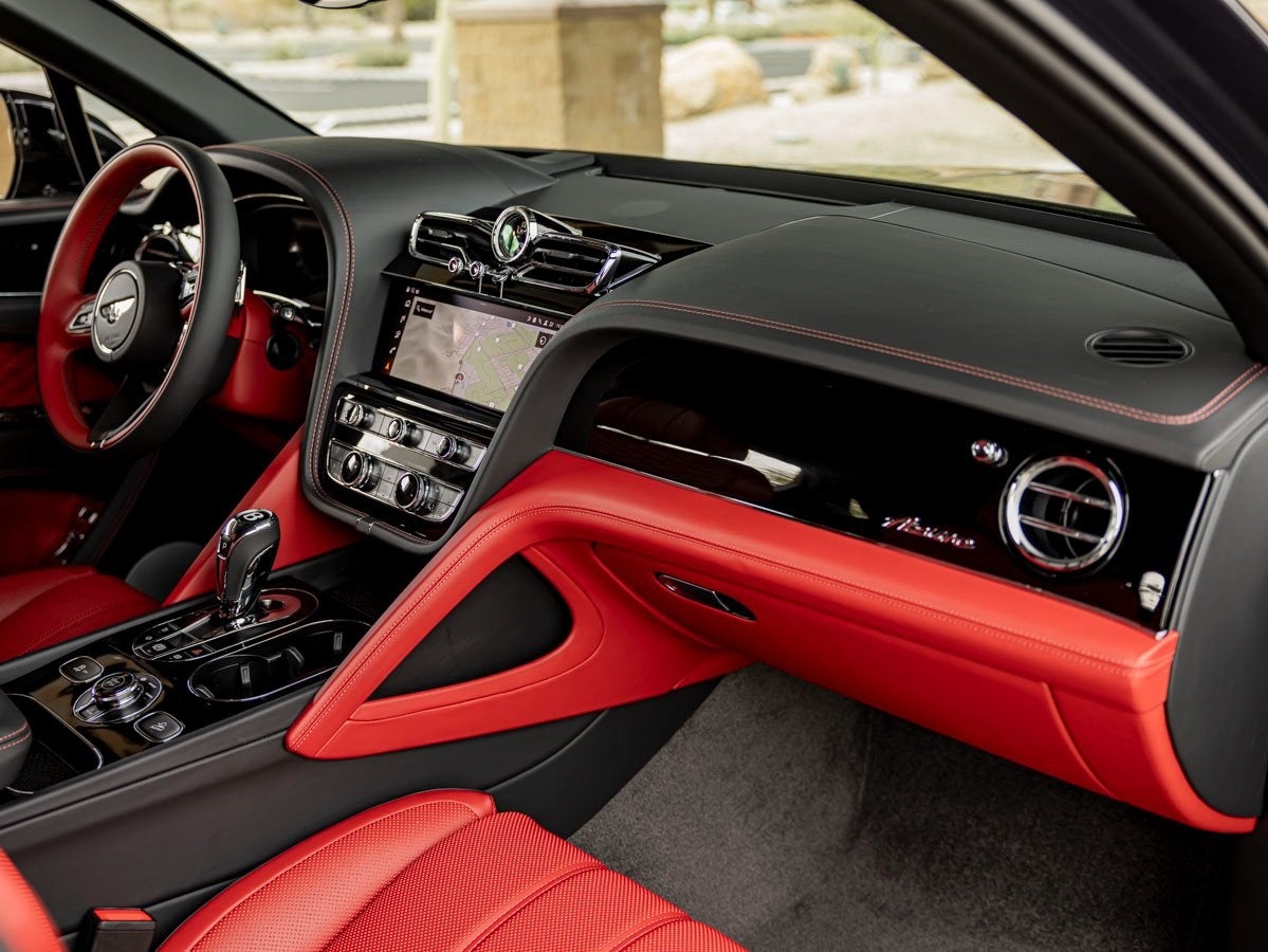 2025 Bentley Bentayga Hybrid Azure Hybrid