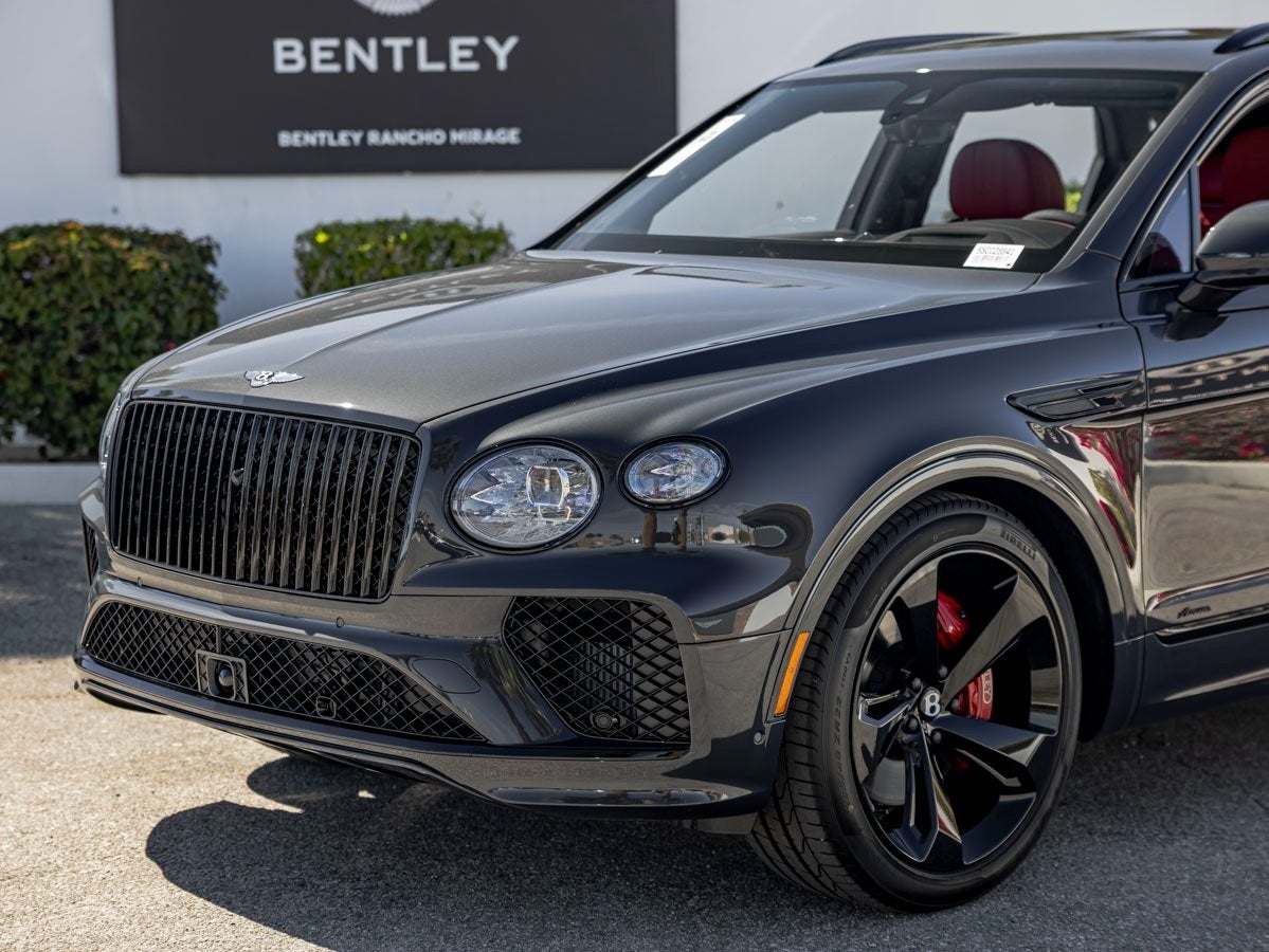 2025 Bentley Bentayga Hybrid Azure Hybrid