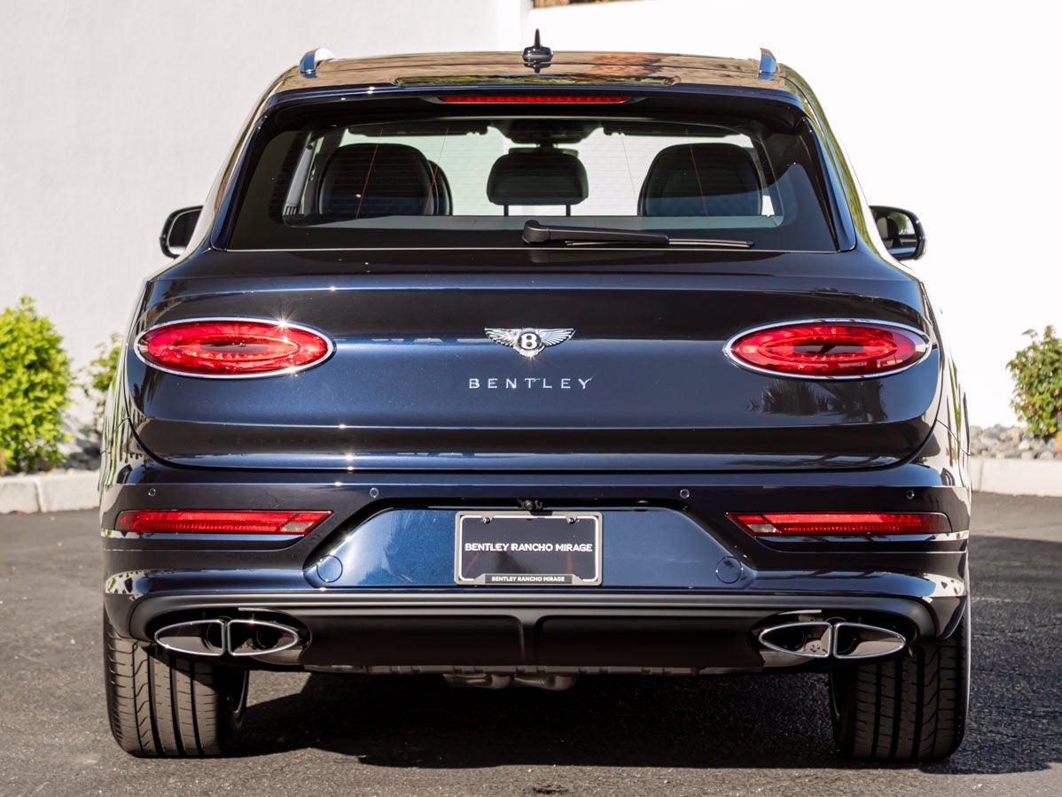 2026 Bentley Bentayga Artenara Edition V8