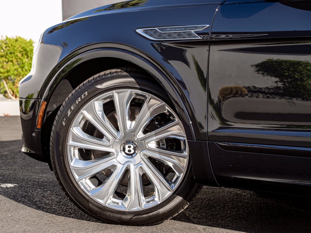 2026 Bentley Bentayga Artenara Edition V8