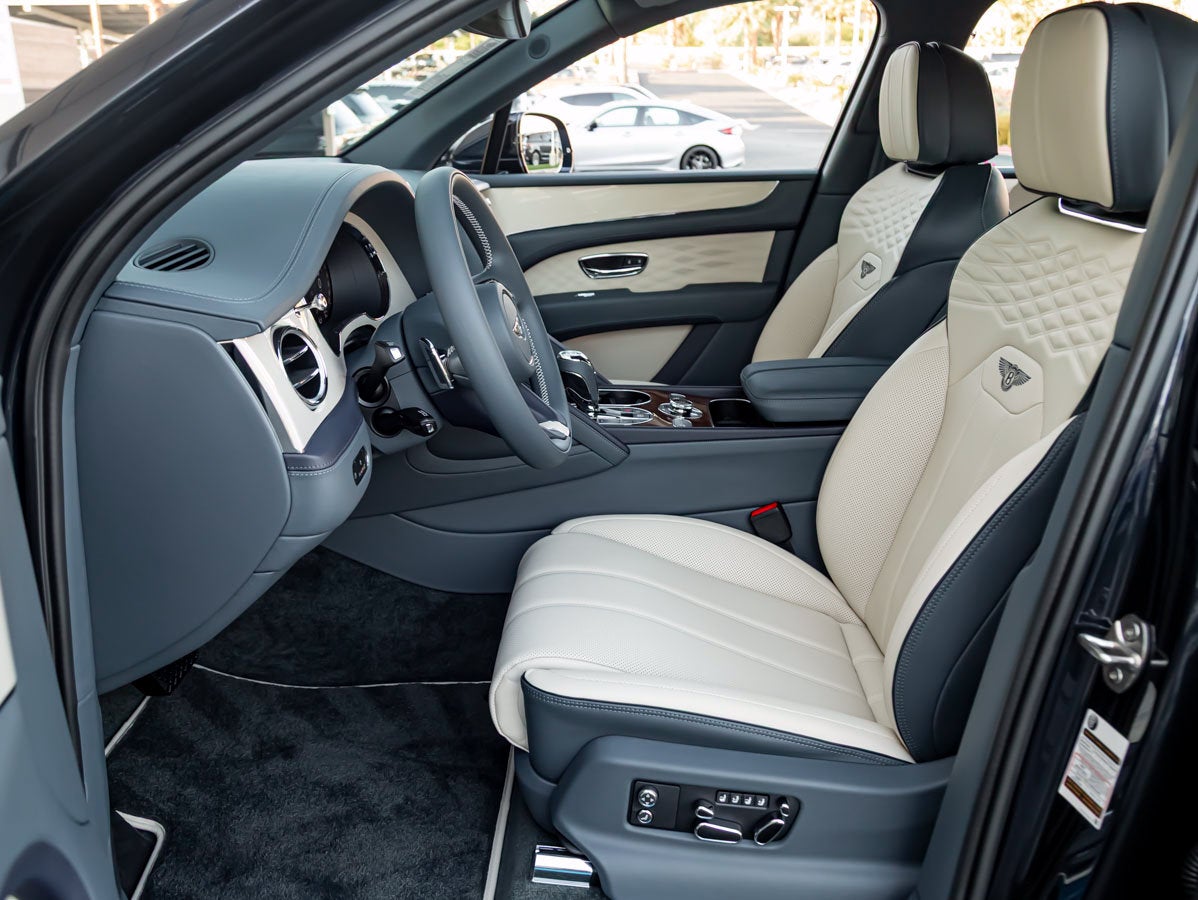 2026 Bentley Bentayga Artenara Edition V8