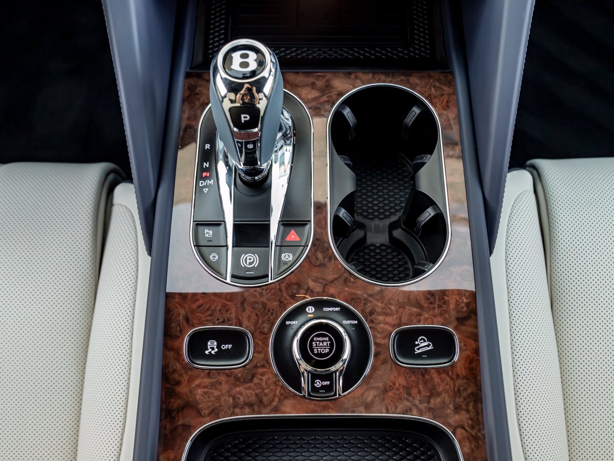 2026 Bentley Bentayga Artenara Edition V8