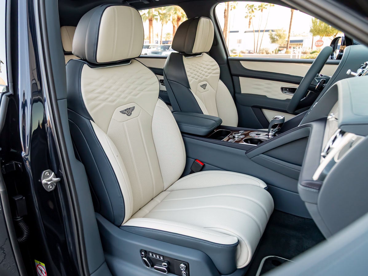 2026 Bentley Bentayga Artenara Edition V8