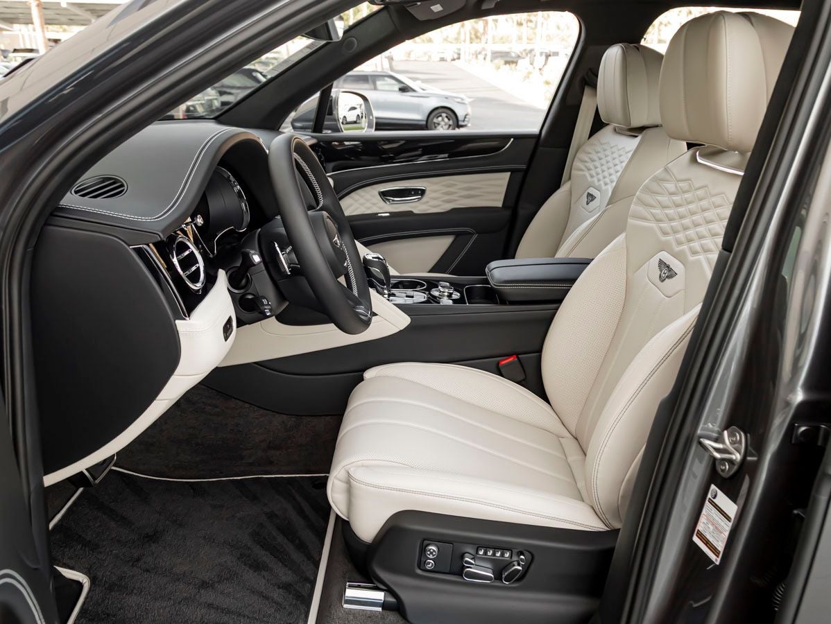 2026 Bentley Bentayga Azure