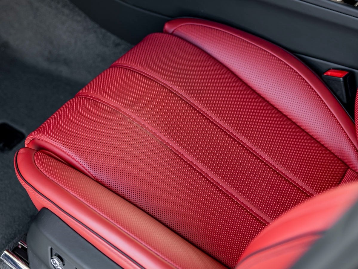 2025 Bentley Bentayga Azure V8