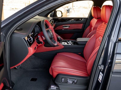 2025 Bentley Bentayga Azure V8