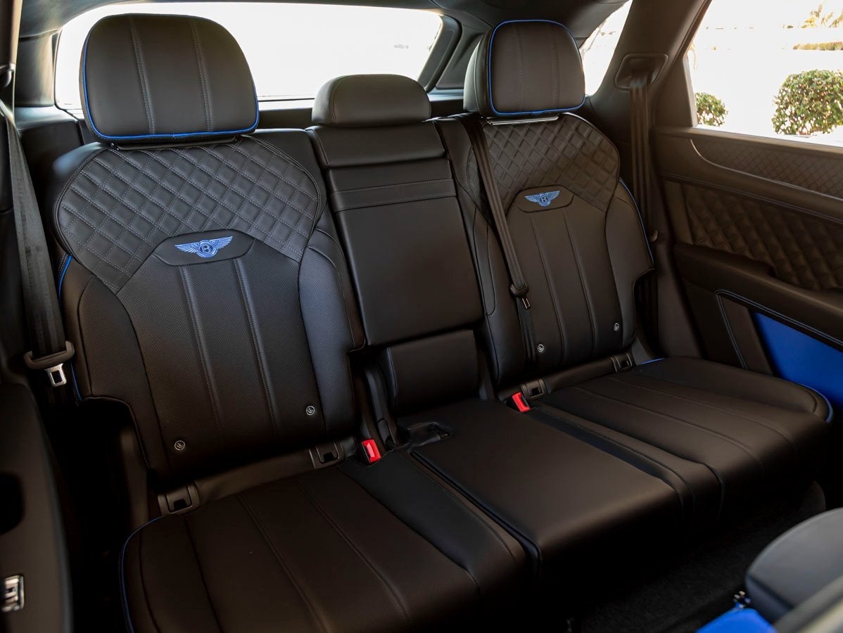 2025 Bentley Bentayga S Black Edition V8