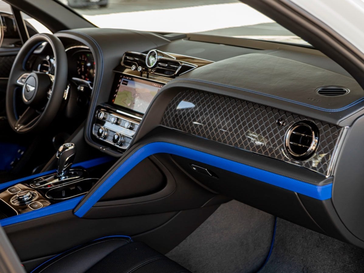 2025 Bentley Bentayga S Black Edition V8