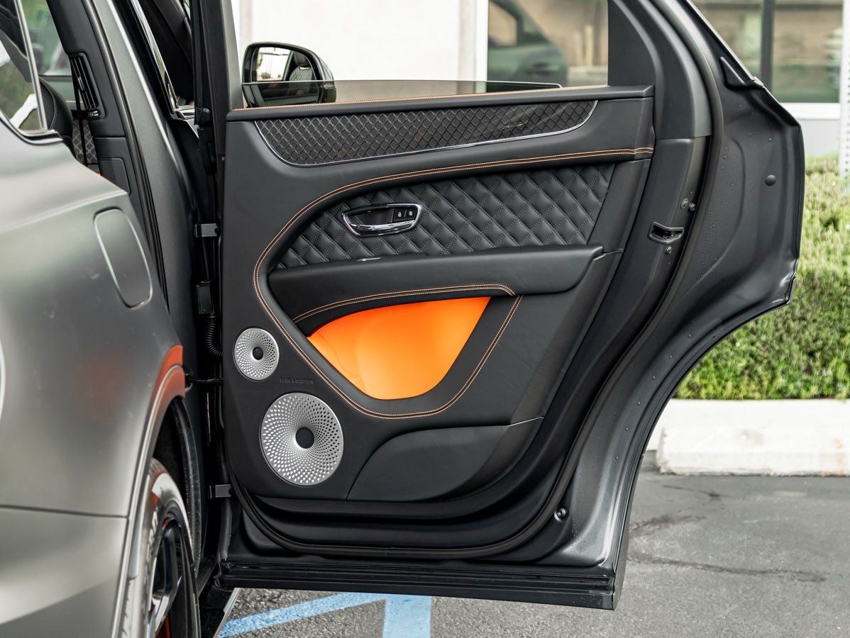 2025 Bentley Bentayga V8