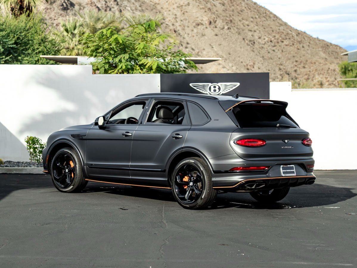 2025 Bentley Bentayga V8